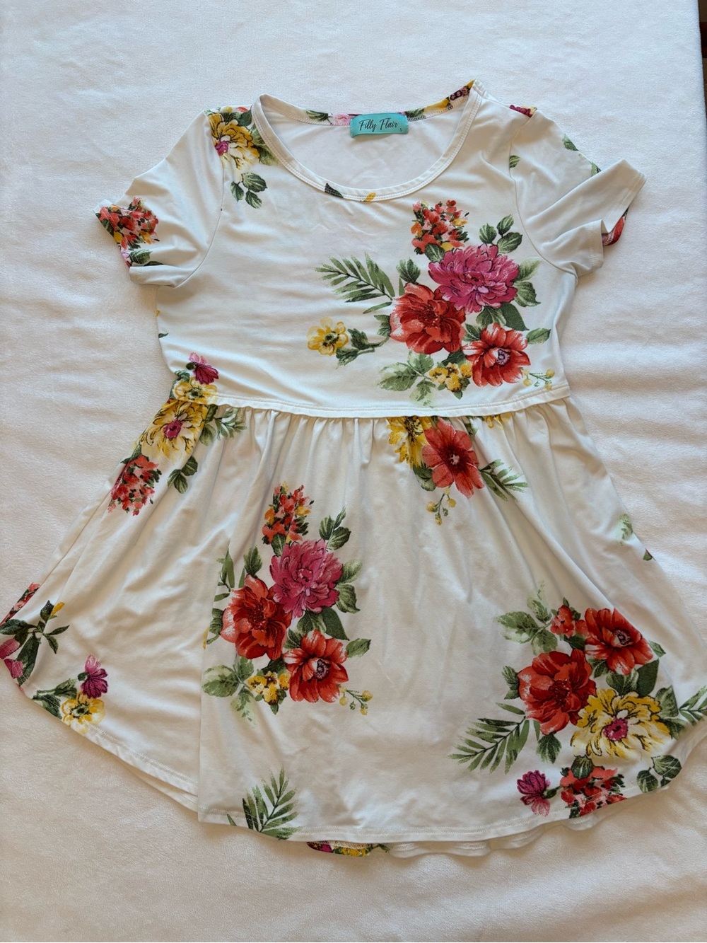 Filly Flair Women’s Floral Tunic Top
